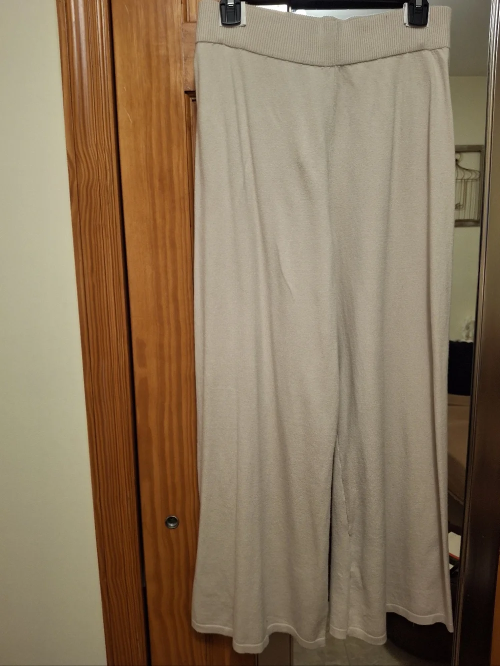 Sioni Beige Knit Two-Piece Set - Picture 11 of 14